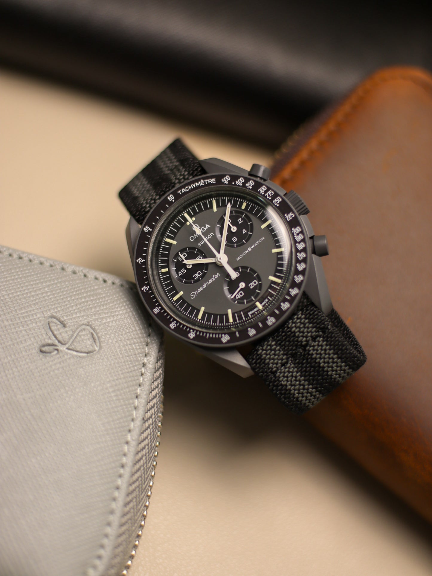 Bond Black/Grey Elastic Band