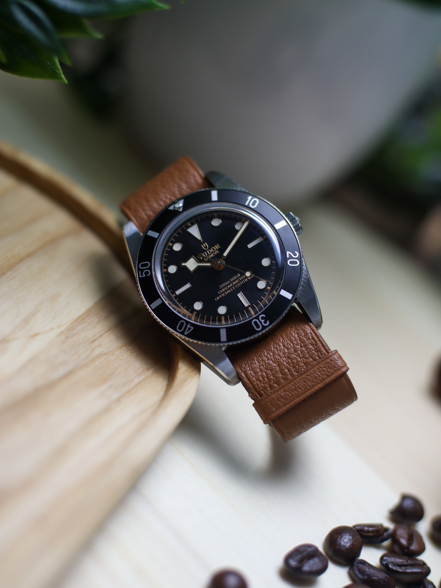 Cinnamon Brown Chèvre Military Tapered Strap