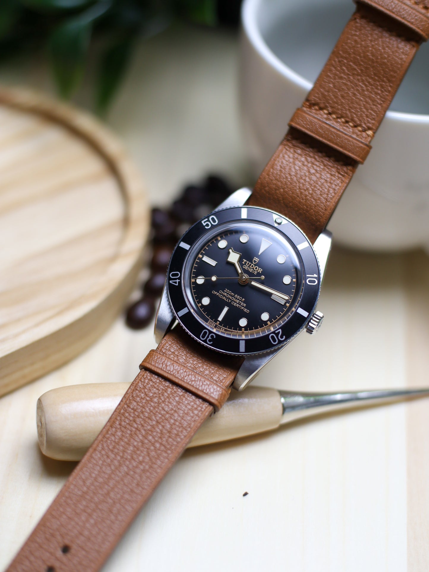 Cinnamon Brown Chèvre Military Tapered Strap
