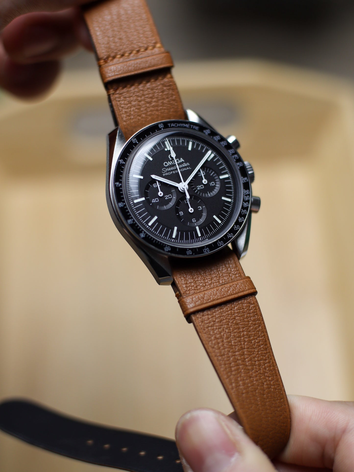 Cinnamon Brown Chèvre Military Tapered Strap