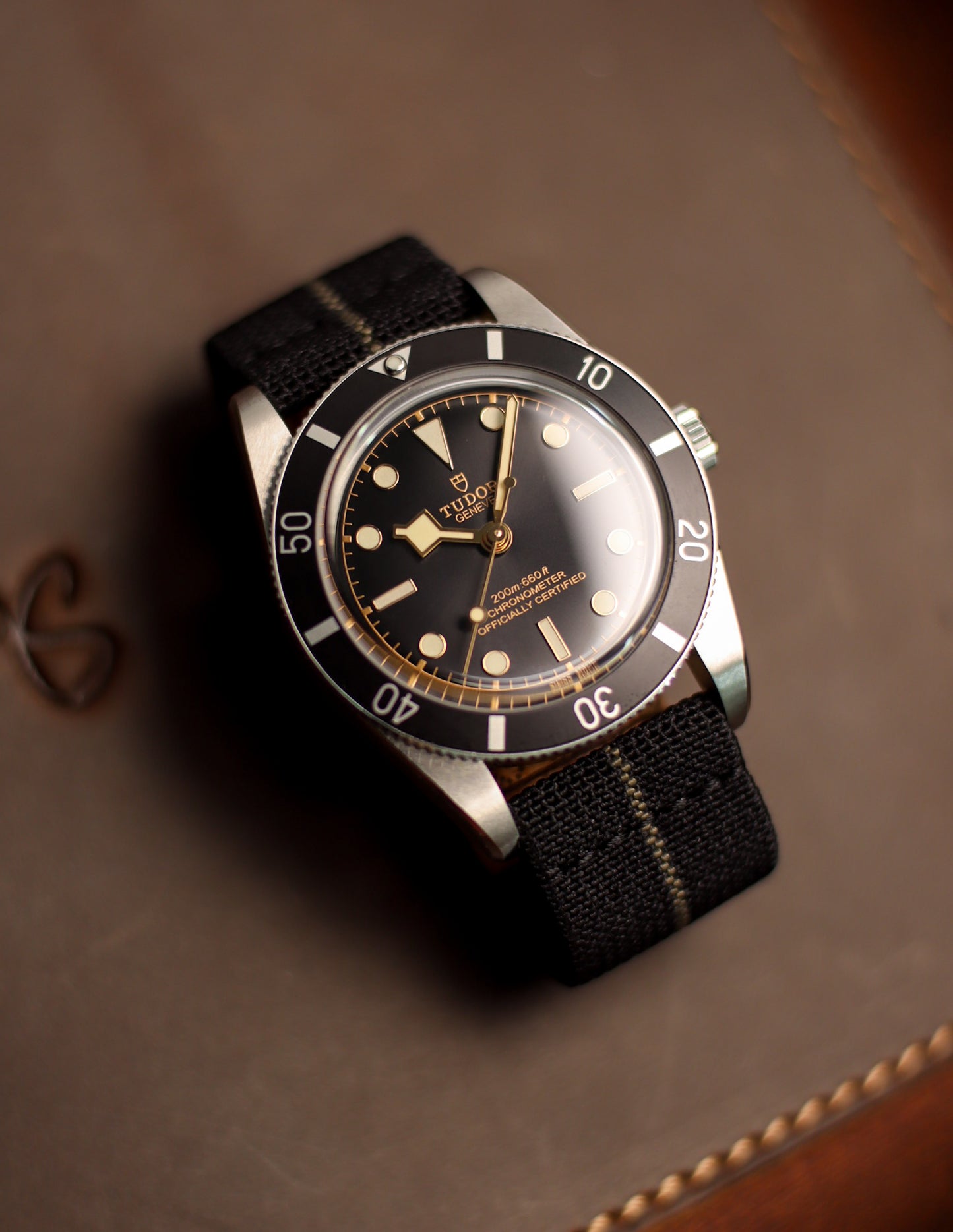 Classic Black/Khaki Elastic Band