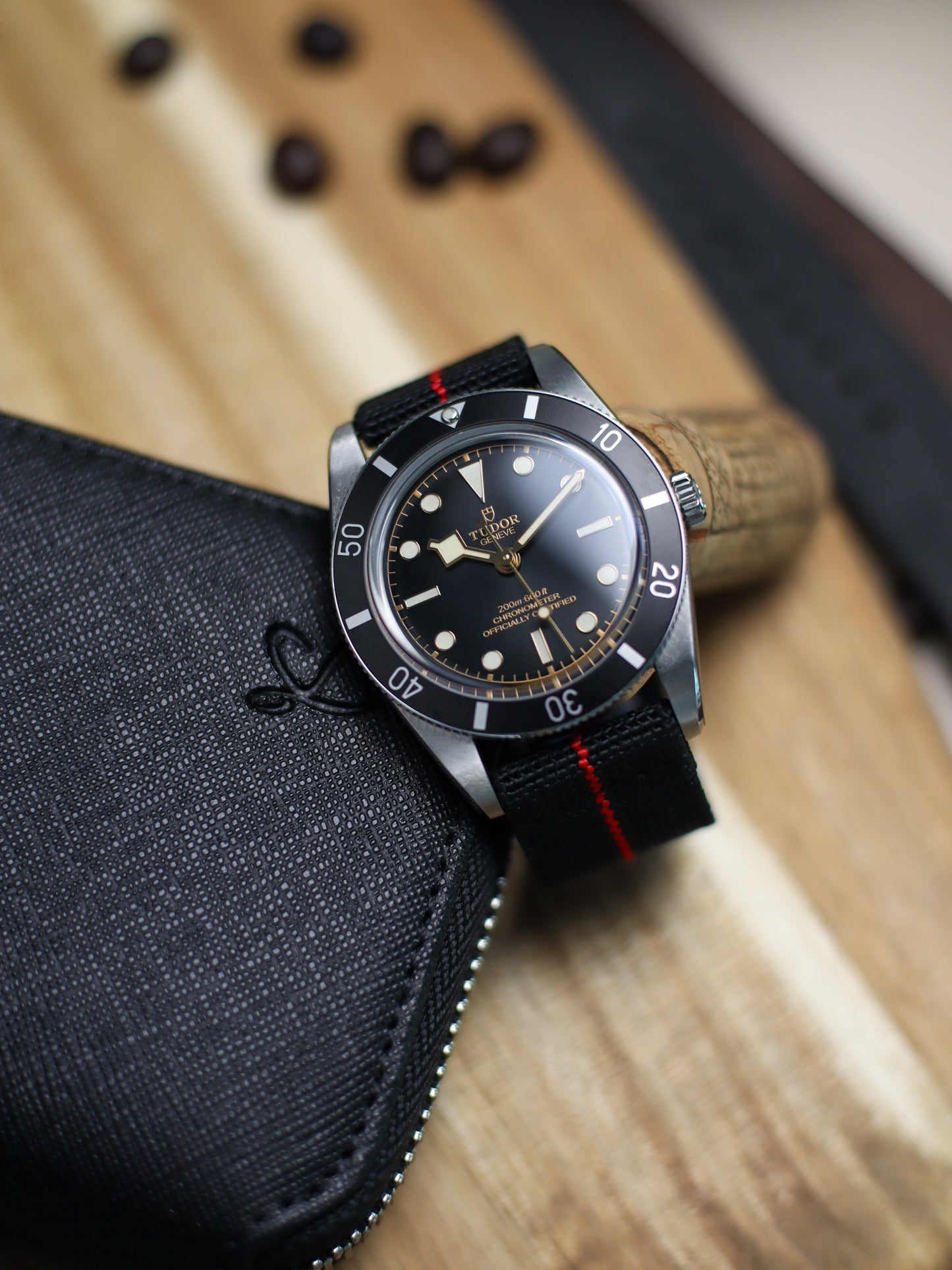 Classic Black/Red Elastic Band