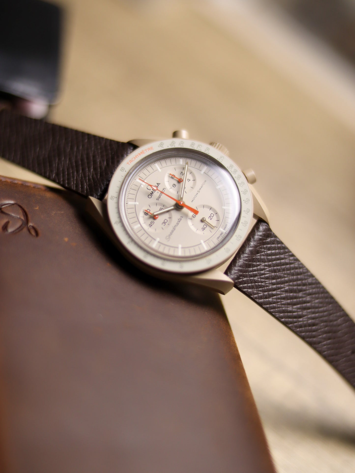 Dark Brown Taiga Stitchless Strap