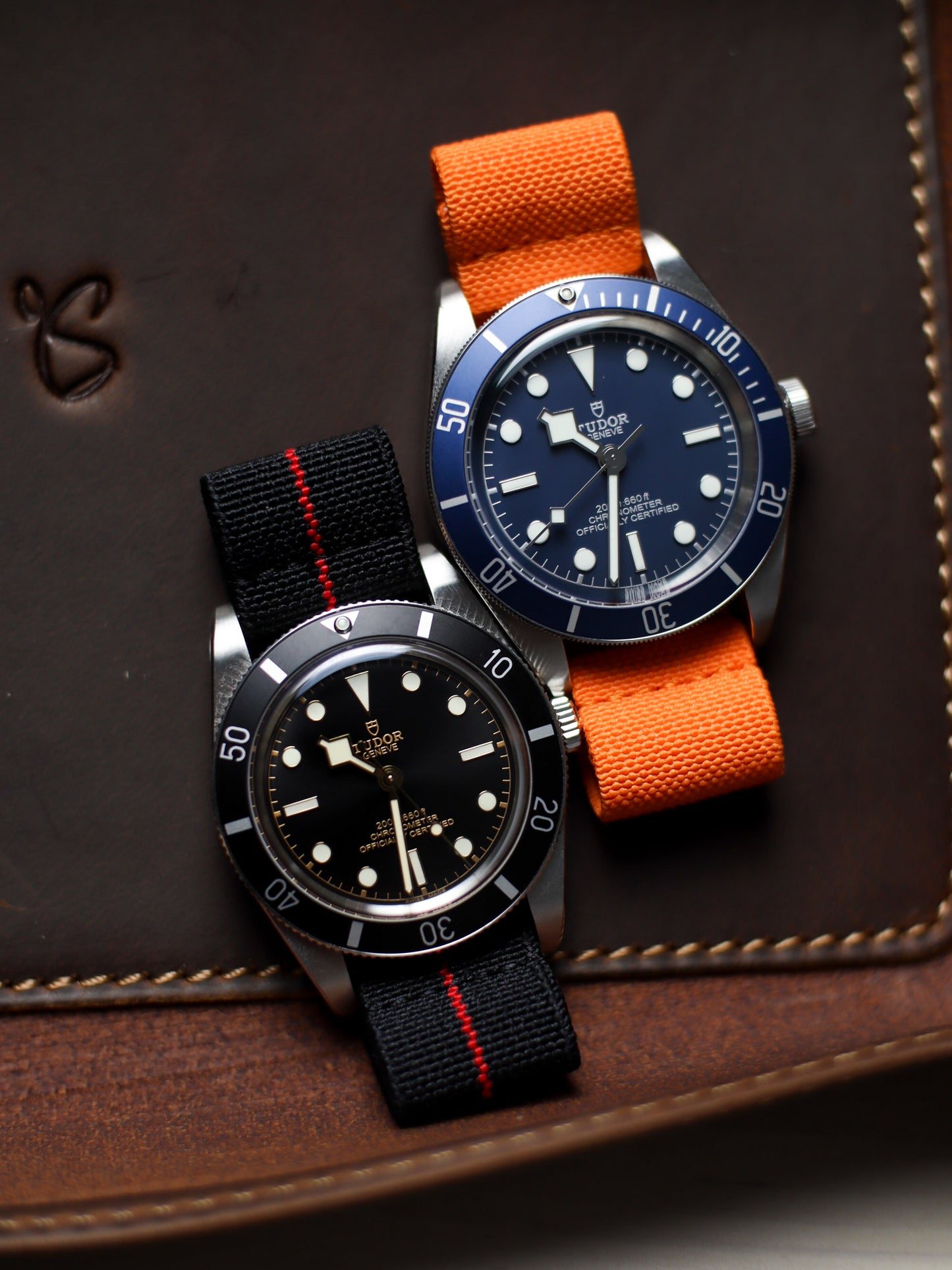 Classic Black/Red Elastic Band