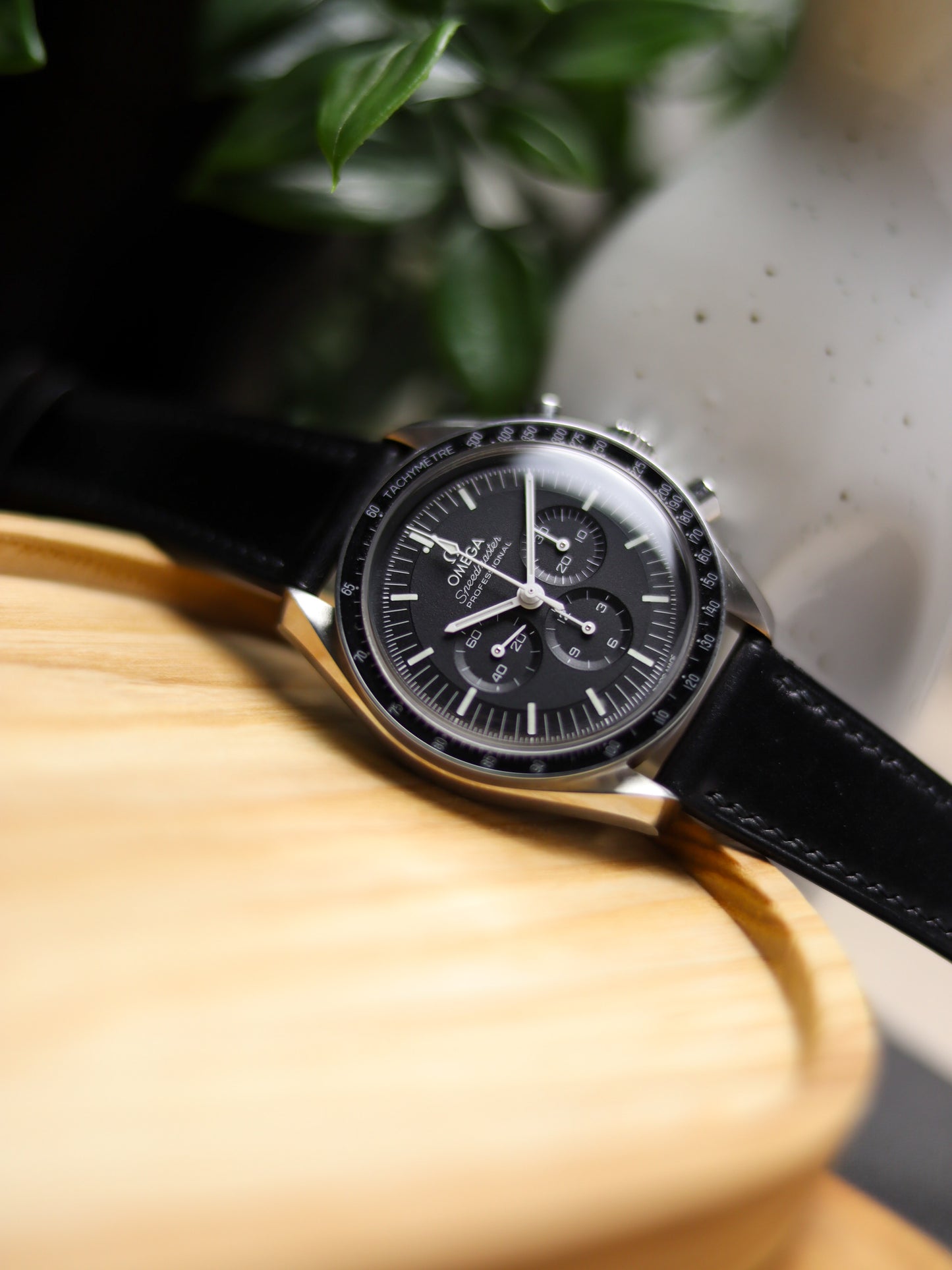 Ink Black Shell Cordovan Lean Strap