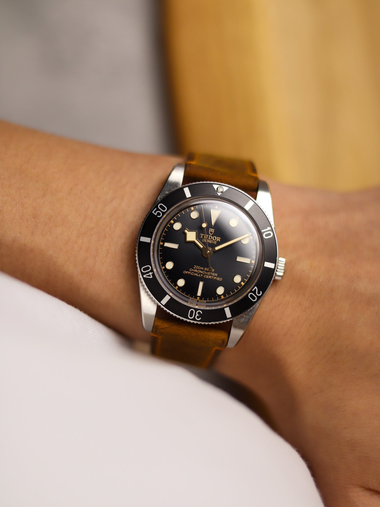 Light Brown Waxy Wing-Stitch Strap