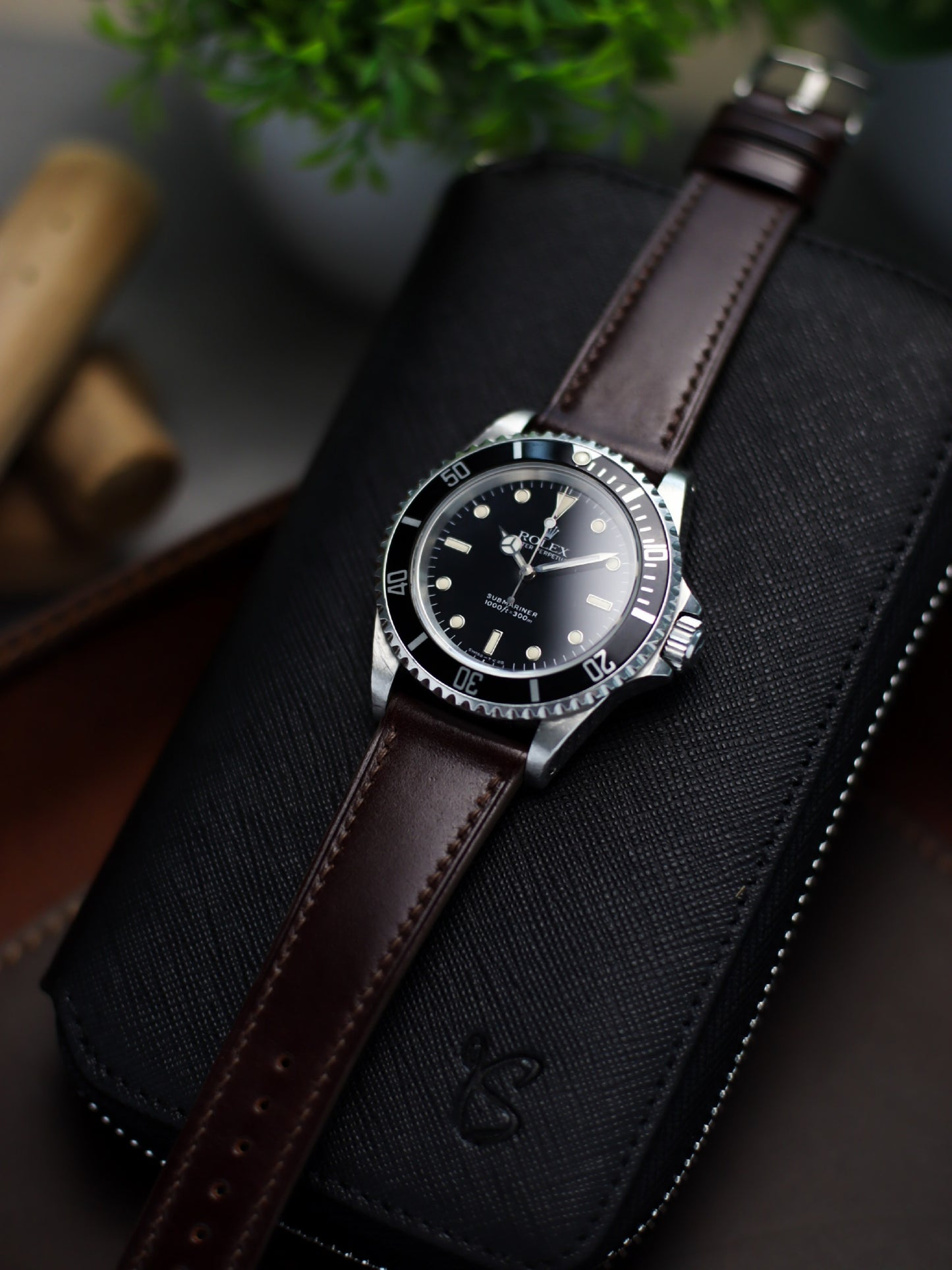 Mahogany Shell Cordovan Lean Strap