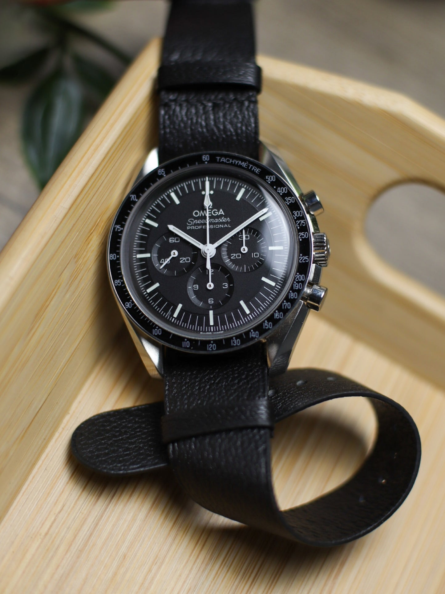 Matte Black Chèvre Military Tapered Strap
