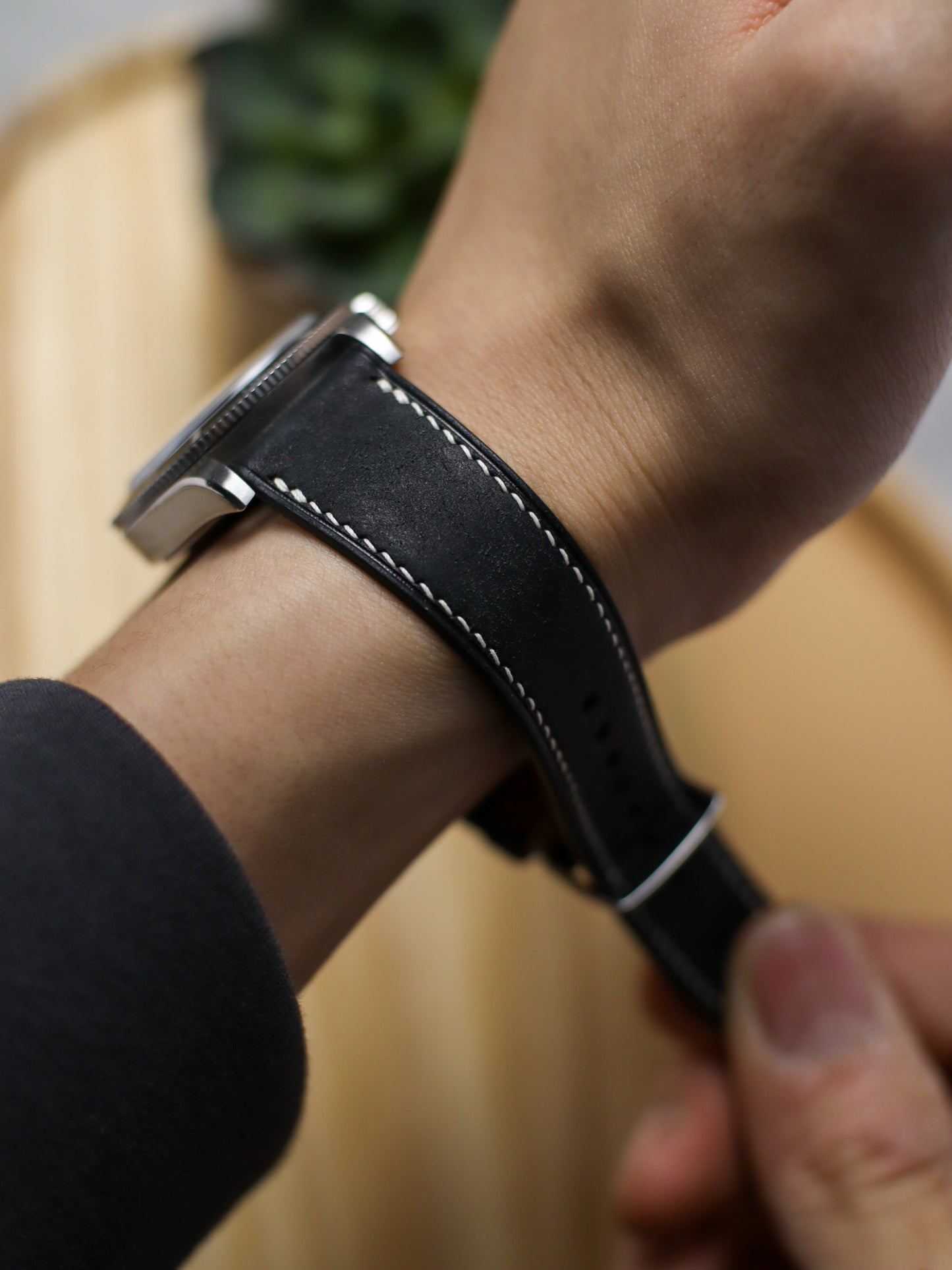 Matte Black Pueblo Lean Strap