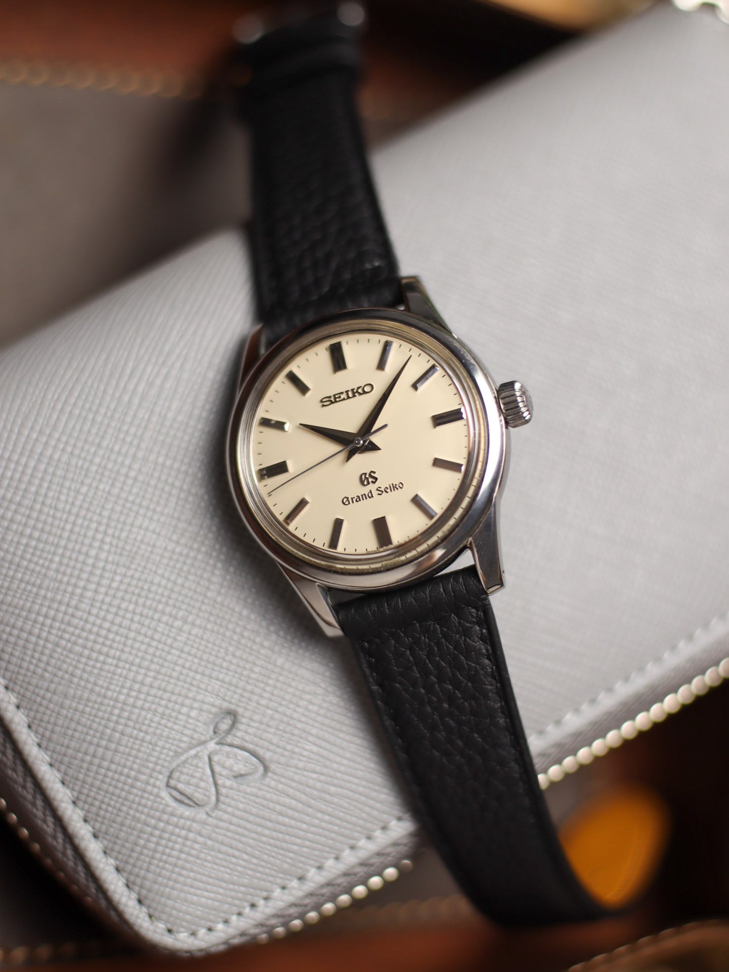 Matte Black Togo Lean Strap