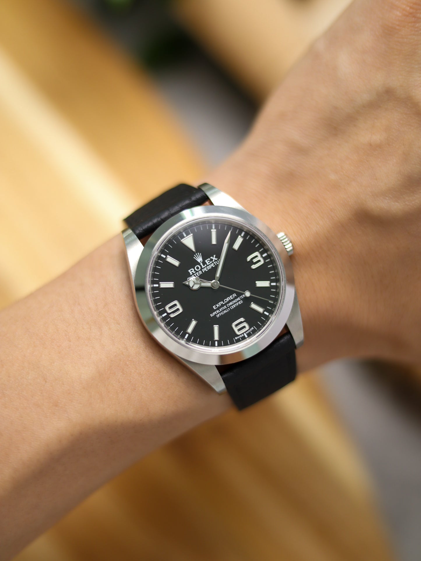 Matte Black Togo Lean Strap