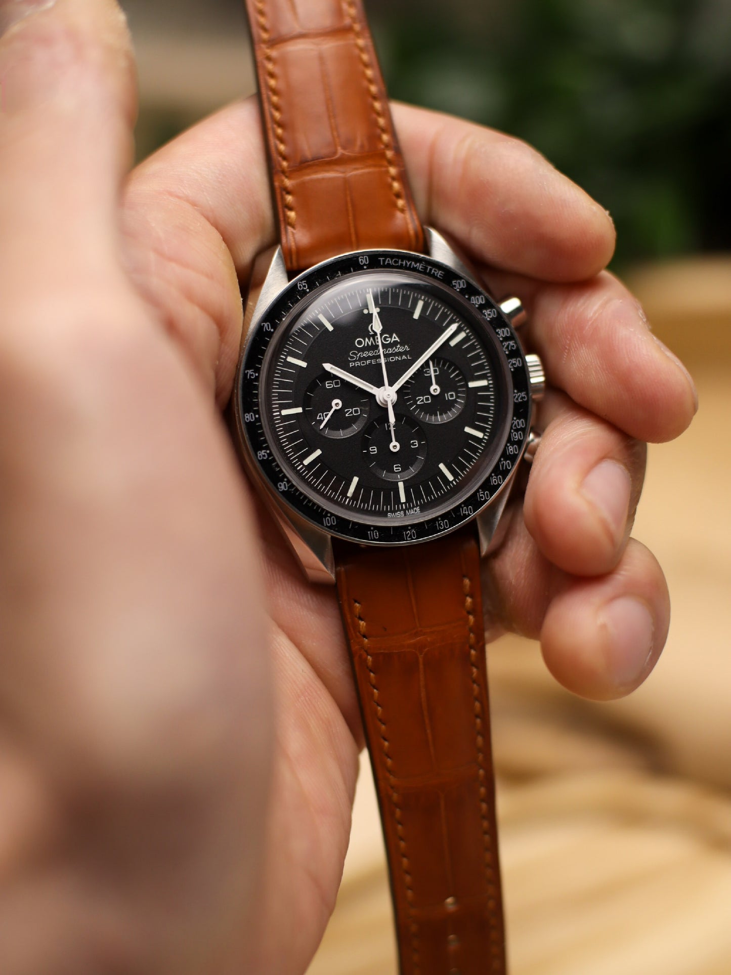 Matte Caramel Brown Alligator Hallmark Strap