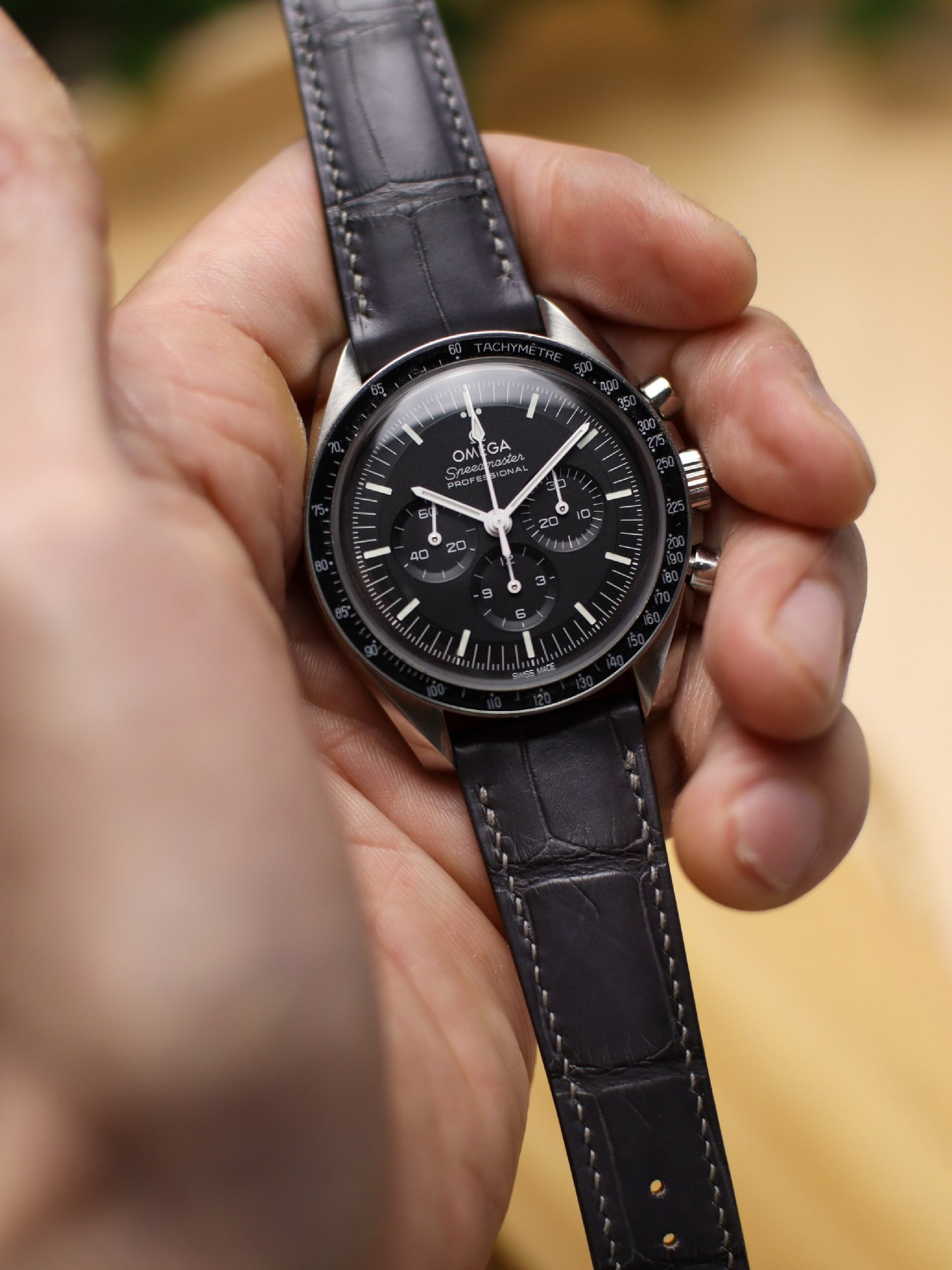 Matte Storm Grey Alligator Hallmark Strap