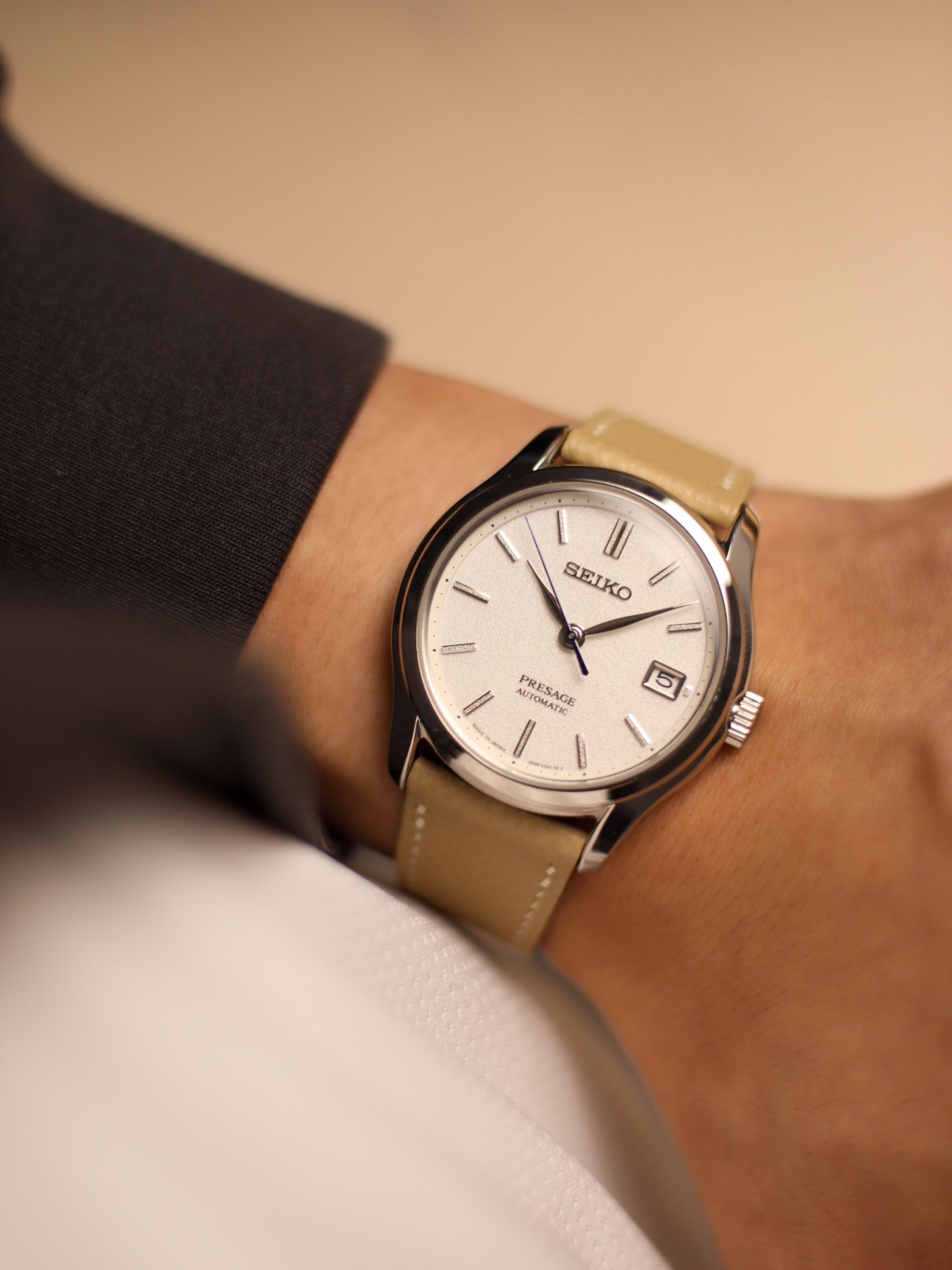 Natural Sand Epsom Lean Strap