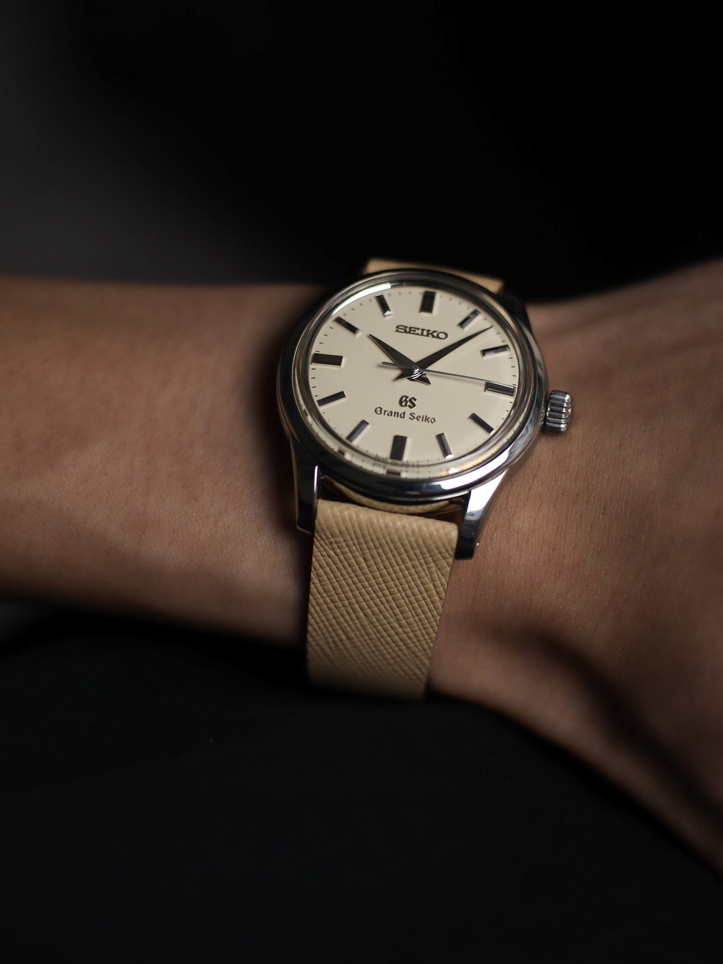 Oatmeal Cream Saffiano Stitchless Strap