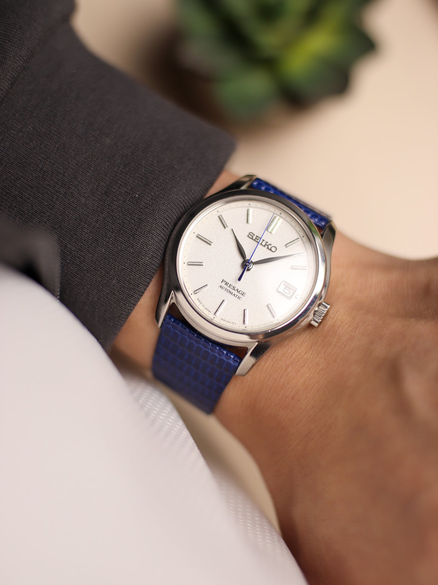 Navy Blue Lizard Stitchless Strap