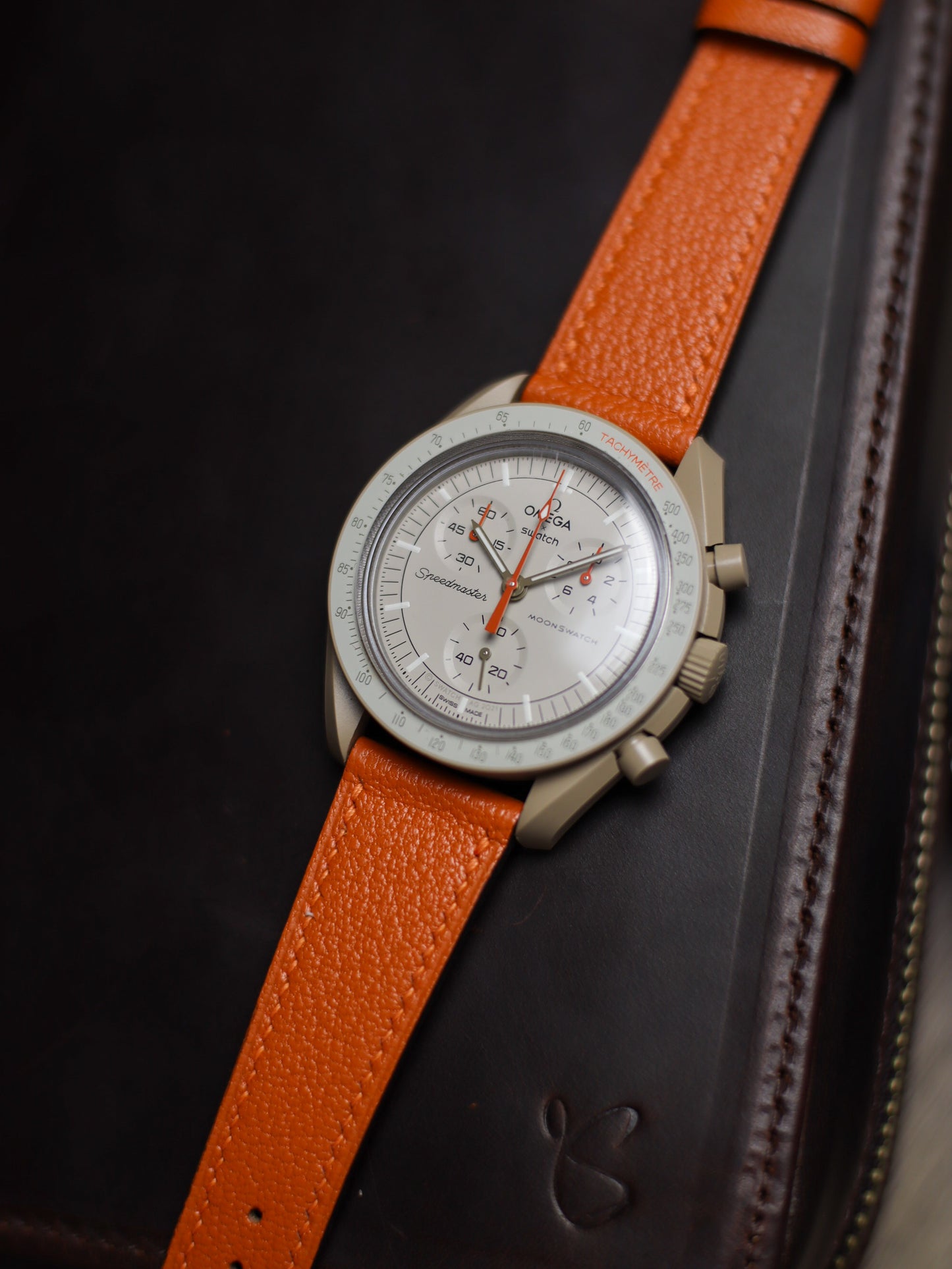 Sunkissed Orange Chèvre Lean Strap