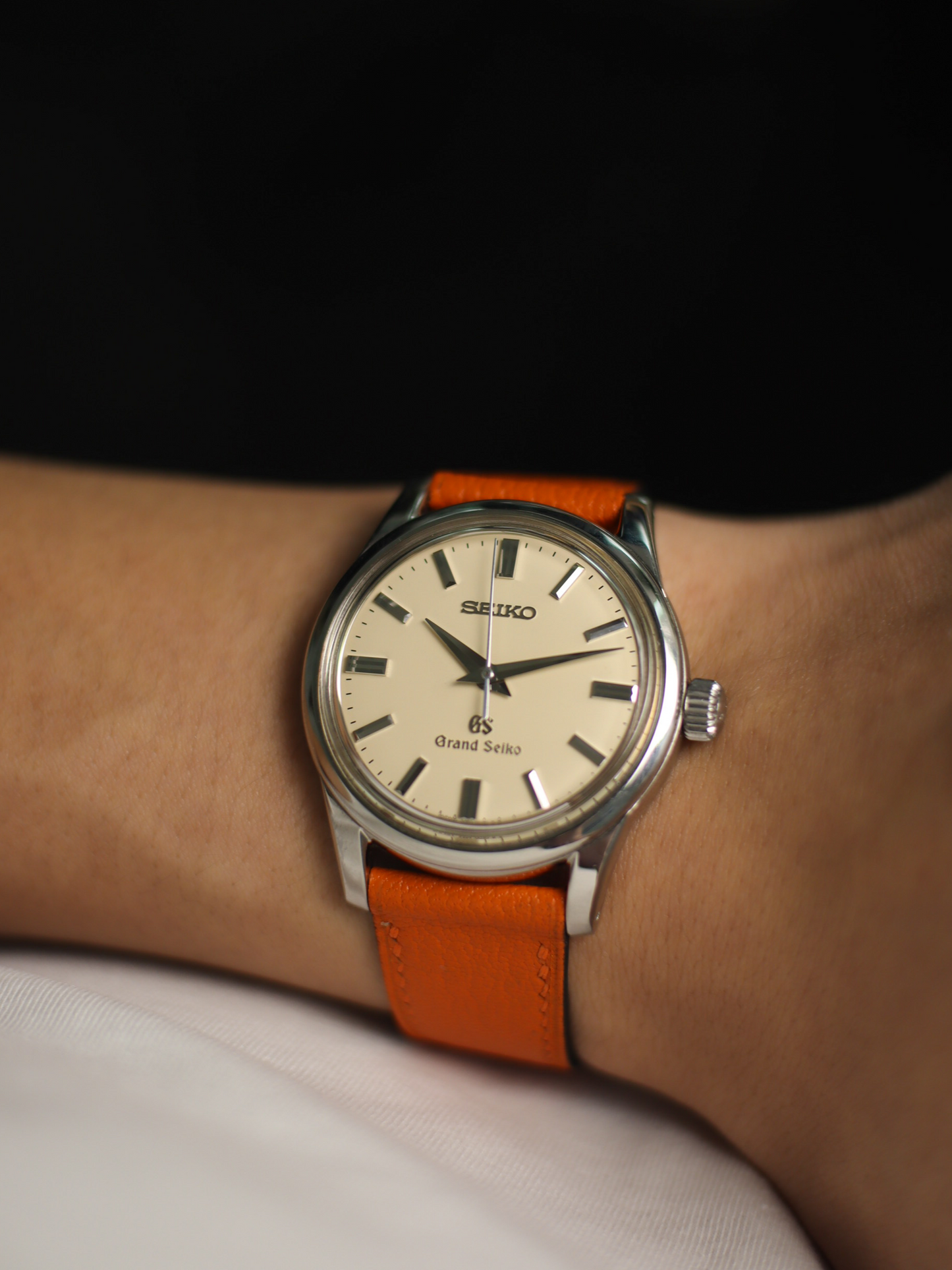 Sunkissed Orange Chèvre Lean Strap