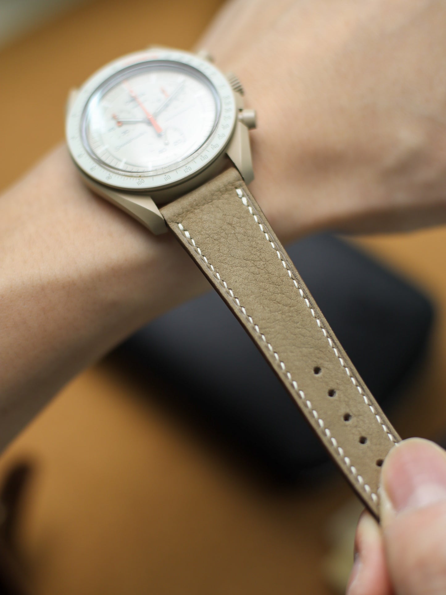 Taupe Brown Nubuck Lean Strap