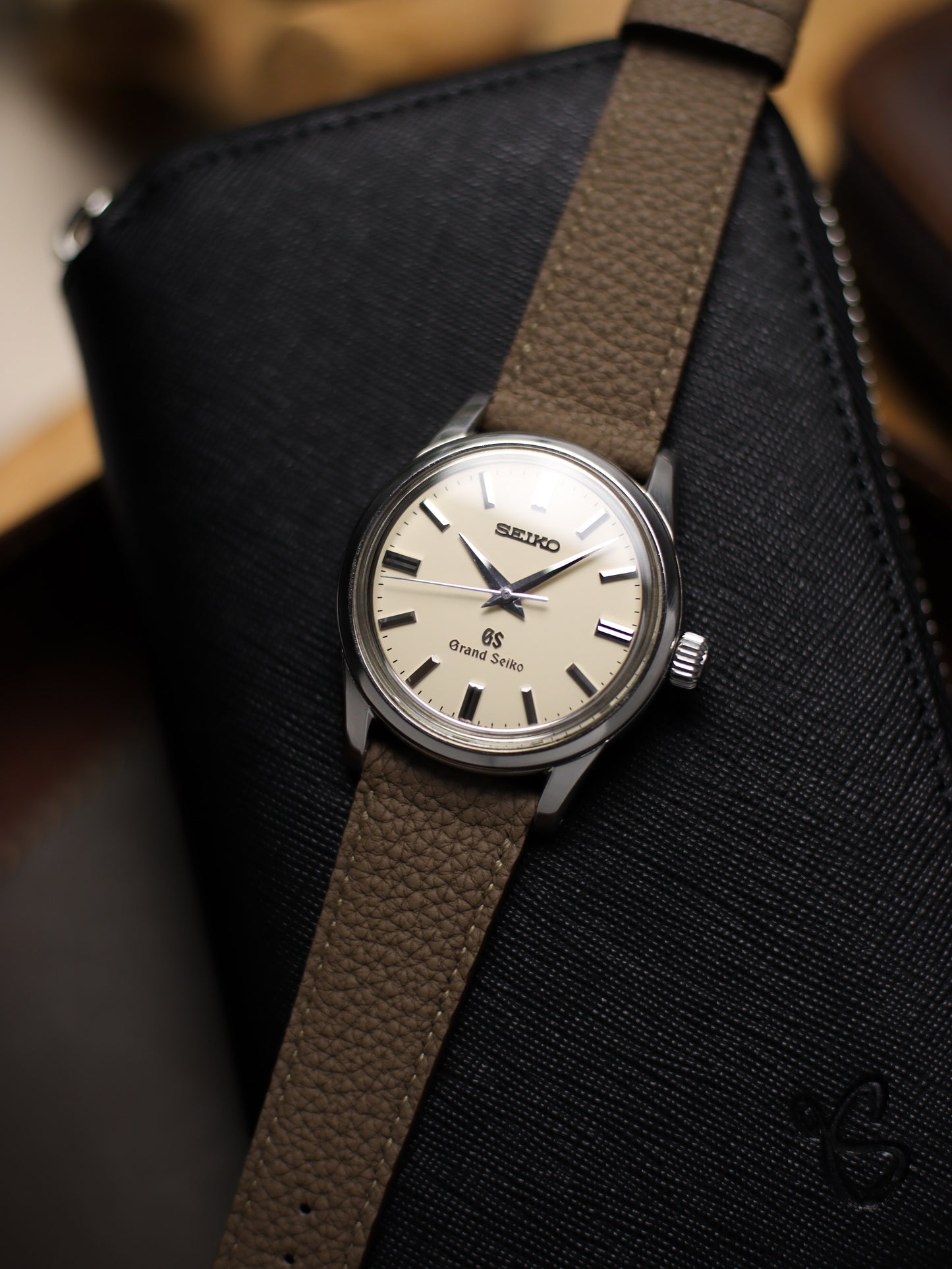 Taupe Togo Lean Strap